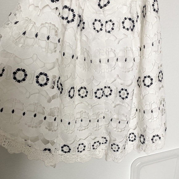 Lovers + Friends Forget Me Not White Floral Crochet Mini Dress Boho Sz Small - Picture 11 of 12